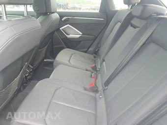 2024 Audi Q3 S line Premium 45 TFSI - miniatura 13