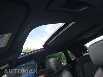 2024 Audi Q3 S line Premium 45 TFSI - miniatura 11