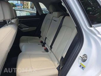2024 Audi Q3 S line Premium 45 TFSI - miniatura 13