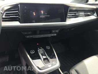 2024 Audi Q4 e-tron Premium 40 – miniatura 11