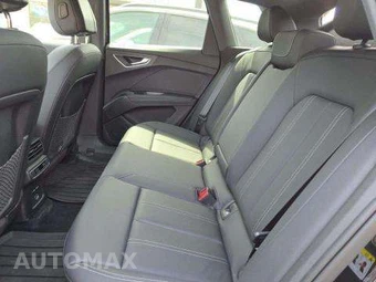 2024 Audi Q4 e-tron Premium 40 – miniatura 14