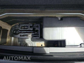 2024 Audi Q4 e-tron Premium 40 – miniatura 16