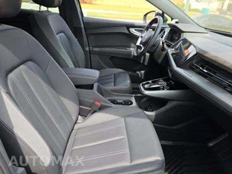 2024 Audi Q4 e-tron Premium 40 – miniatura 20