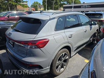 2024 Audi Q4 e-tron Premium 50 - miniatura 3