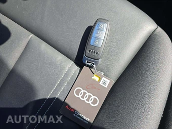 2024 Audi Q4 e-tron Premium 50 - miniatura 8