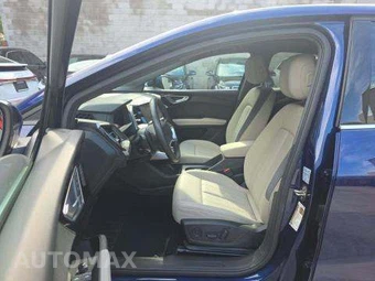 2024 Audi Q4 Sportback e-tron Premium Plus 50 – miniatura 6