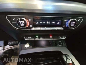 2024 Audi Q5 e Plug-In Hybrid S line Premium Plus 55 TFSI - miniatura 24