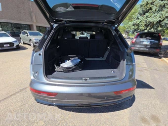 2024 Audi Q5 e Plug-In Hybrid S line Prestige 55 TFSI - miniatura 11