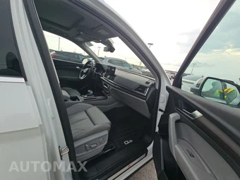 2024 Audi Q5 S line Premium 45 TFSI - miniatura 14