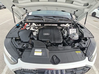 2024 Audi Q5 S line Premium 45 TFSI - miniatura 22