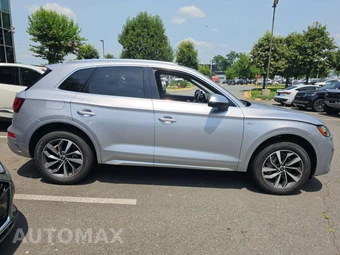 2024 Audi Q5 S line Premium 45 TFSI - miniatura 4