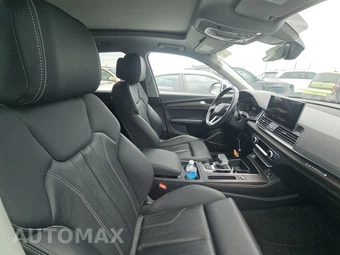 2024 Audi Q5 S line Premium Plus 45 TFSI - miniatura 8