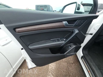 2024 Audi Q5 S line Premium Plus 45 TFSI - miniatura 9
