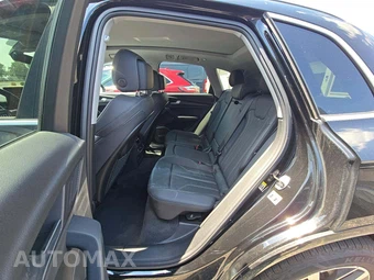 2024 Audi Q5 S line Premium Plus 45 TFSI - miniatura 13