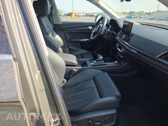 2024 Audi Q5 S line Premium Plus 45 TFSI - miniatura 8