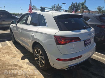 2024 Audi Q5 S line Premium Plus 45 TFSI - miniatura 2