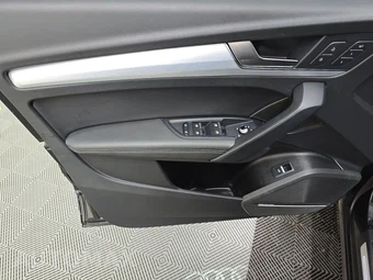 2024 Audi Q5 S line Premium Plus 45 TFSI - miniatura 9