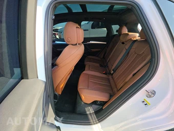 2024 Audi Q5 S line Premium Plus 45 TFSI - miniatura 13