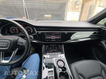 2024 Audi Q7 Premium Plus 45 TFSI - miniatura 10