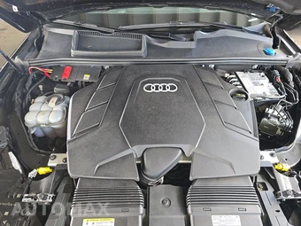 2024 Audi Q7 Premium Plus 55 TFSI - miniatura 16
