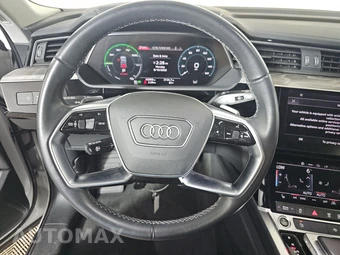 2024 Audi Q8 e-tron Premium - miniatura 10