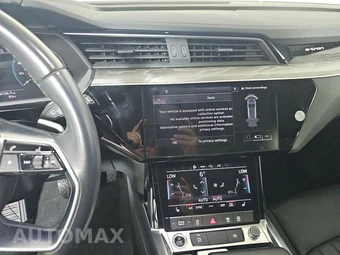 2024 Audi Q8 e-tron Premium - miniatura 11