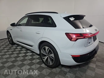2024 Audi Q8 e-tron Premium - miniatura 6