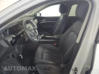 2024 Audi Q8 e-tron Premium - miniatura 7