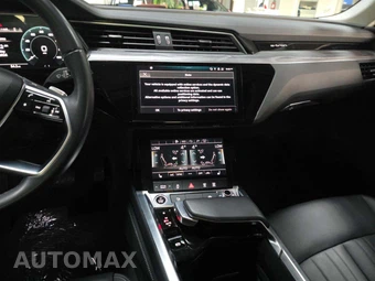 2024 Audi Q8 e-tron Premium - miniatura 10