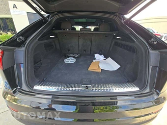 2024 Audi Q8 Premium Plus – miniatura 11