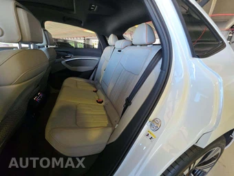 2024 Audi Q8 Sportback e-tron S line Prestige - miniatura 13