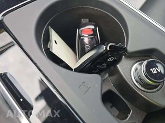 2024 Audi RS 6 Avant – miniatura 8