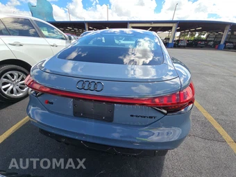 2024 Audi RS e-tron GT – miniatura 5