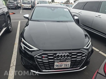 2024 Audi S3 Sedan Premium Plus – miniatura 2