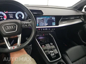 2024 Audi S3 Sedan Prestige - miniatura 11
