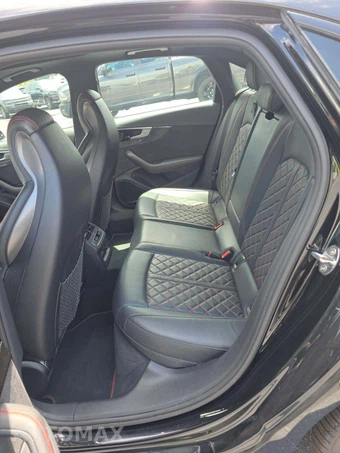 2024 Audi S4 Premium Plus – miniatura 10