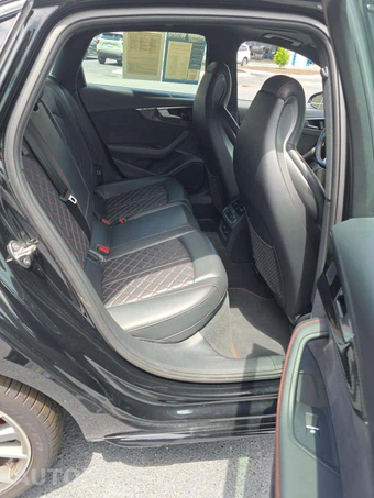 2024 Audi S4 Premium Plus – miniatura 13