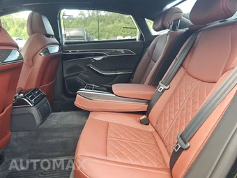 2024 Audi S8 - miniatura 13