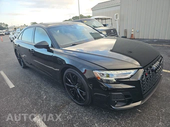 2024 Audi S8 - miniatura 3