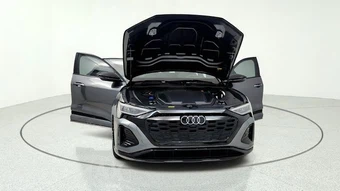 2024 Audi SQ8 e-tron Prestige – miniatura 12