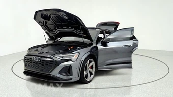 2024 Audi SQ8 e-tron Prestige – miniatura 13