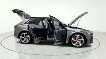 2024 Audi SQ8 e-tron Prestige – miniatura 20