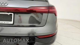 2024 Audi SQ8 e-tron Prestige – miniatura 28