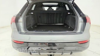 2024 Audi SQ8 e-tron Prestige – miniatura 29