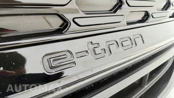 2024 Audi SQ8 e-tron Prestige – miniatura 34