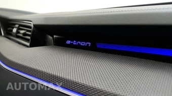 2024 Audi SQ8 e-tron Prestige – miniatura 38