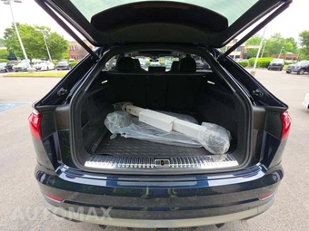2024 Audi SQ8 Prestige – miniatura 11