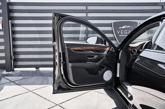 2024 Bentley Flying Spur Edition 8 - miniatura 29
