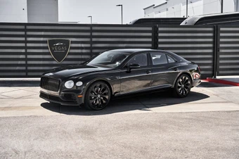2024 Bentley Flying Spur Edition 8 - miniatura 5