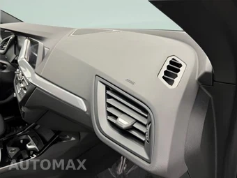 2024 BMW 2 Series Gran Coupe 228i xDrive Sedan - miniatura 37